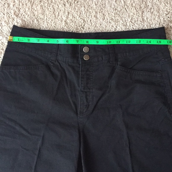 🌟 George Classics | Capris - Picture 2 of 8